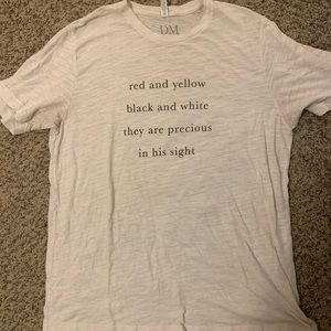 XL women’s Dear Mushka white tshirt